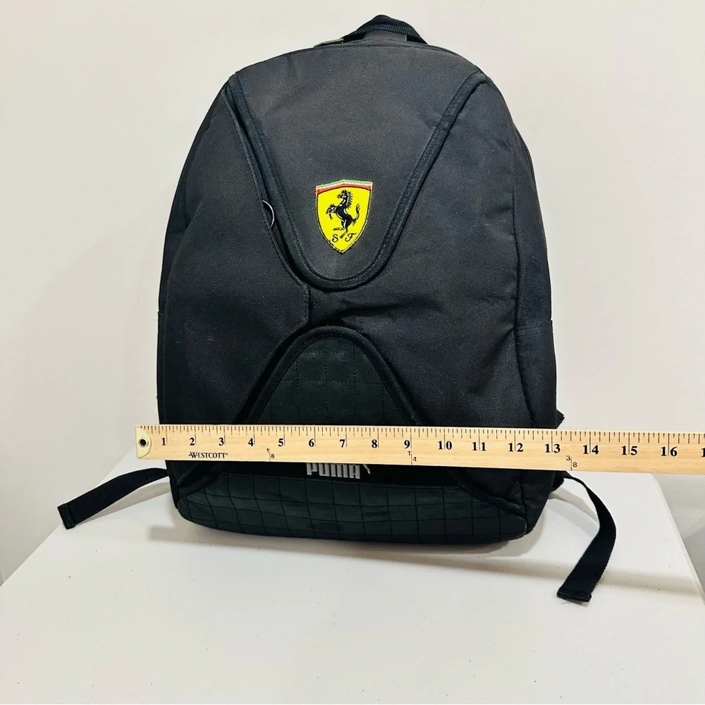 Authentic PUMA x Scuderia Ferrari Pilota‎ Backpack Black Racing Bag SF Vintage